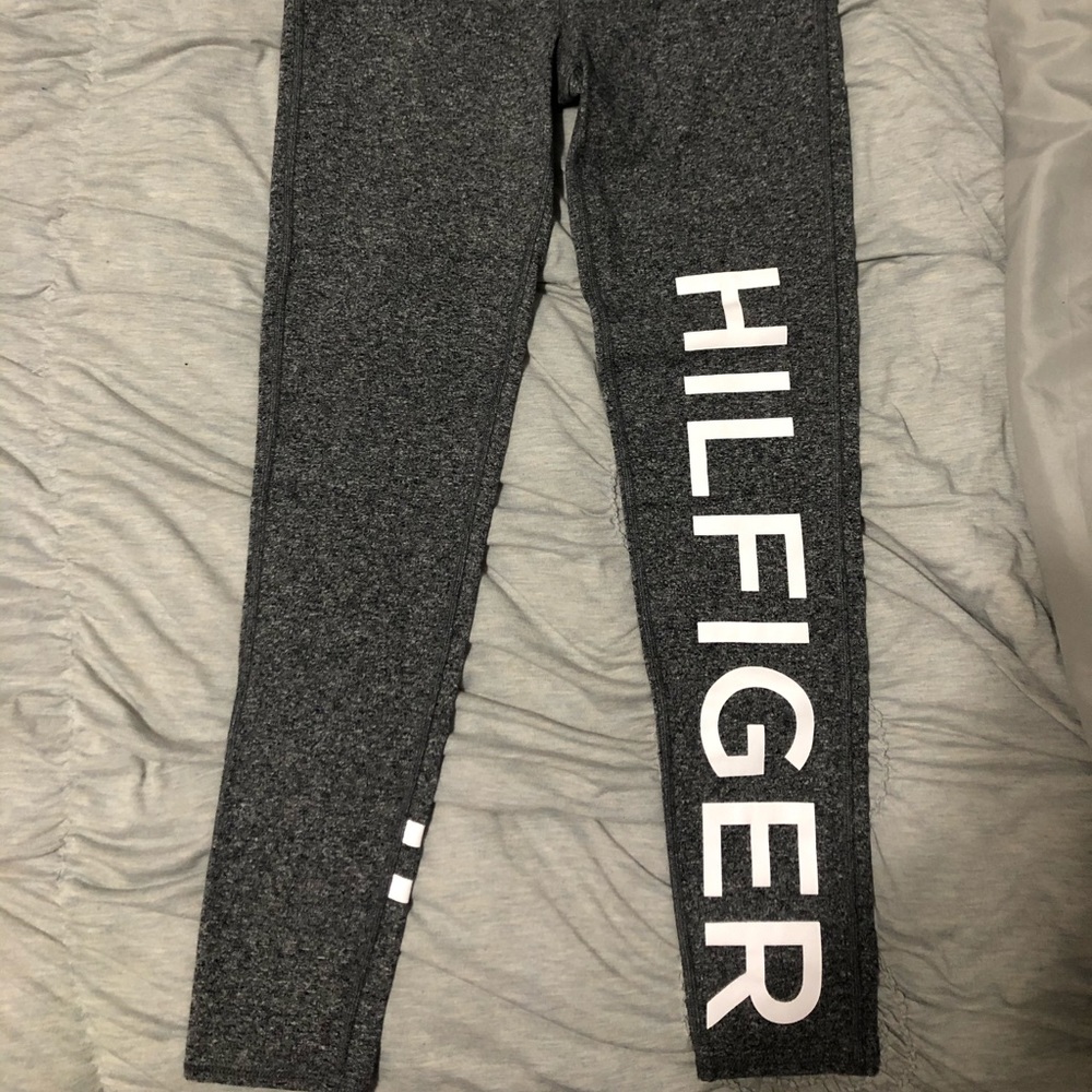 Rarely Worn!! Size Small, Tommy Hilfiger, Leggings